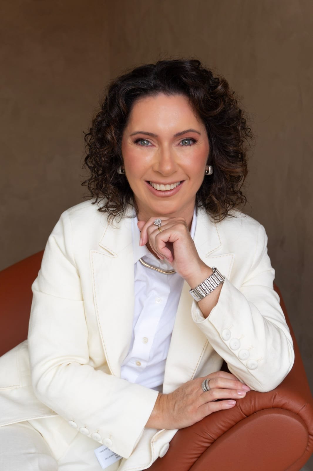 Dra. Thais Caroline Pereira